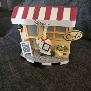 Tealight holder